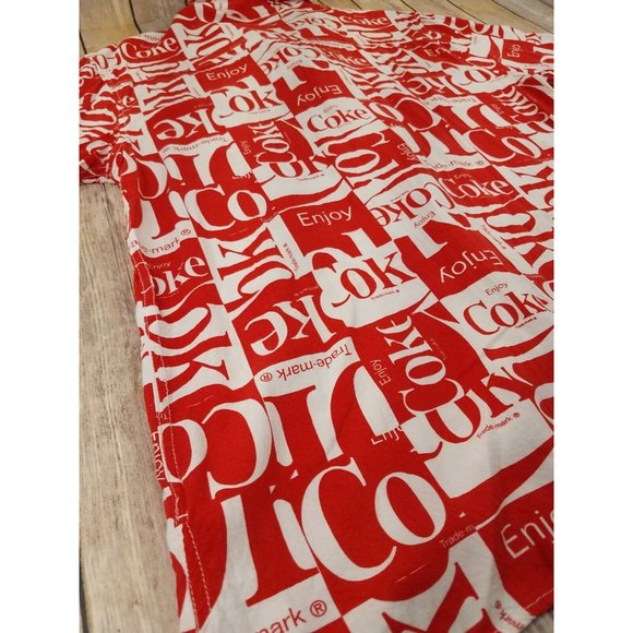 Vintage Re-Mastered Coca-Cola Men’s S/S Button Front Shirt Size M Red B83 - Picture 10 of 10